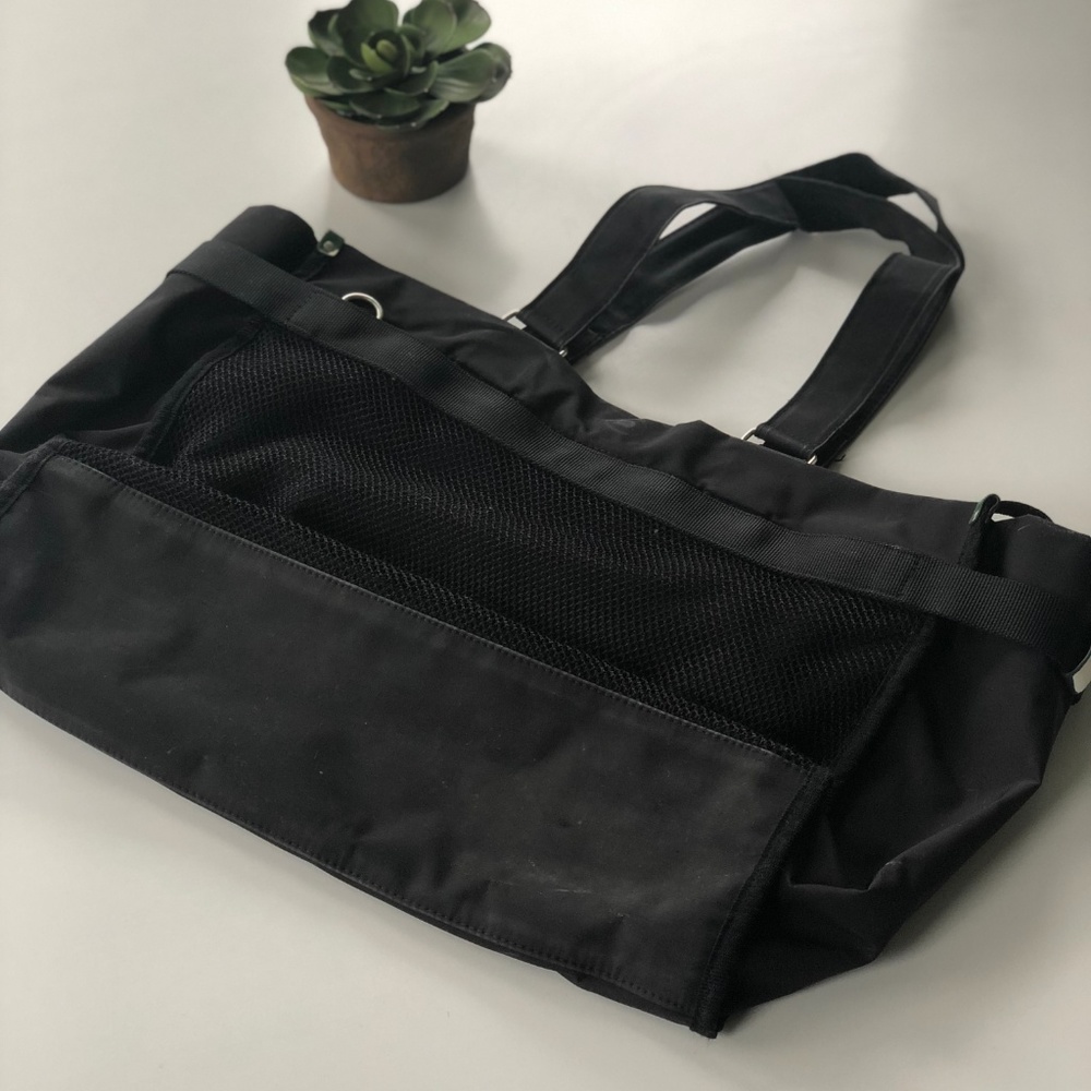 Lacoste Handbag - Picture 3 of 5
